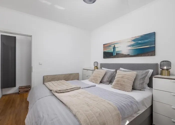 Apartment Ida With Terrace, Sea View, Near Opatija